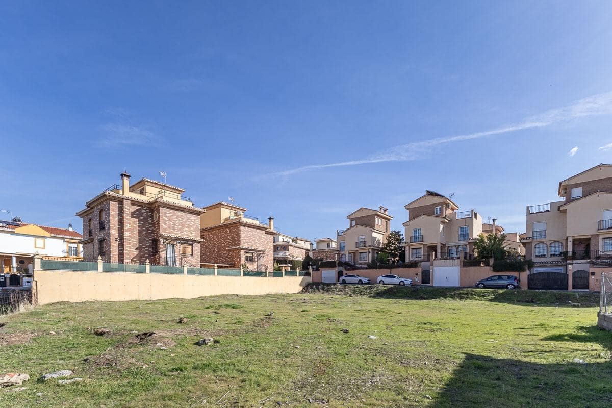 Tontti myytävänä paikassa Cajar - 112 000 € (Ref: 9652255)