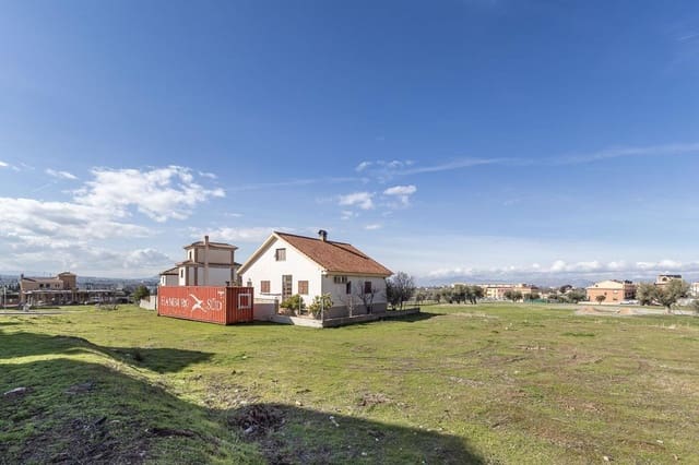 Tontti myytävänä paikassa Cájar - 112 000 € (Ref: 9652255)