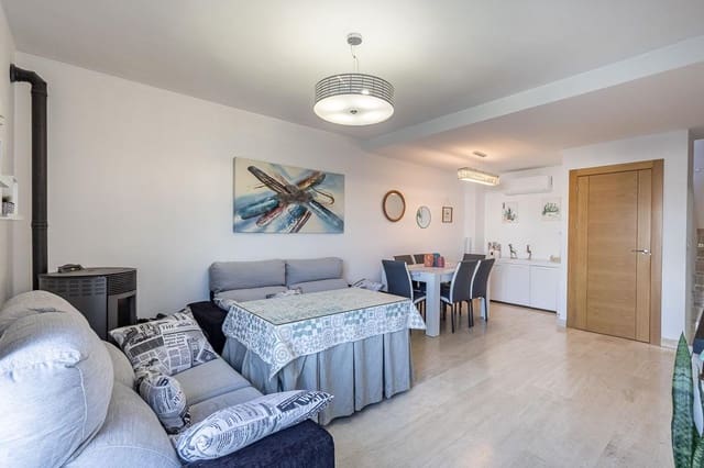 3 chambre Villa/Maison Mitoyenne à vendre à Las Gabias avec piscine garage - 279 000 € (Ref: 9652256)