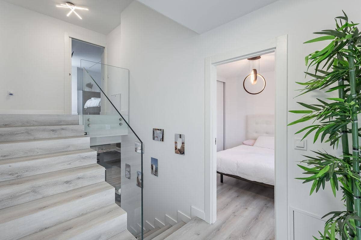 3 slaapkamer Rijtjeshuis te koop in Albolote met zwembad garage - € 620.000 (Ref: 9656299)