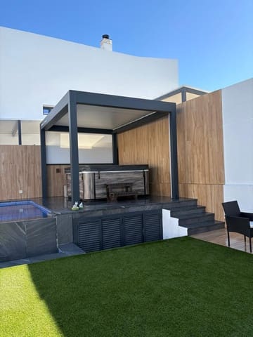 3 camera da letto Villetta a Schiera in vendita in Albolote con piscina garage - 620.000 € (Rif: 9656299)