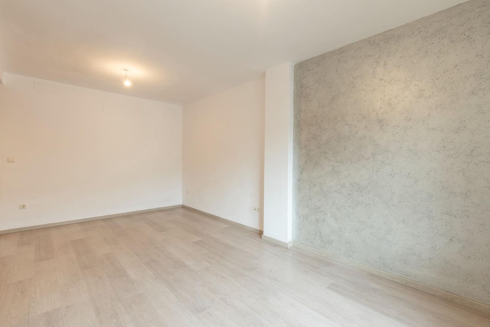 3 camera da letto Villetta a Schiera in vendita in Ambroz con garage - 221.000 € (Rif: 9656300)