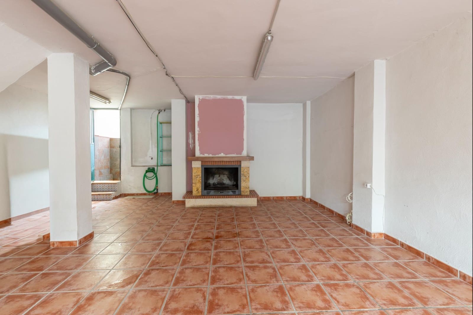 3 camera da letto Villetta a Schiera in vendita in Ambroz con garage - 221.000 € (Rif: 9656300)