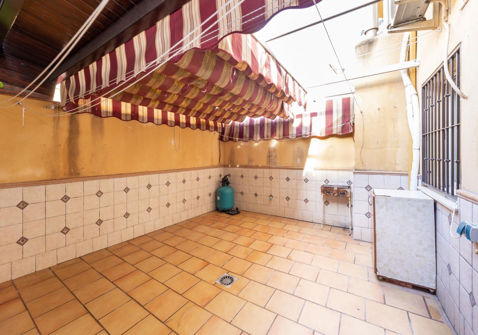 3 camera da letto Villetta a Schiera in vendita in Atarfe con garage - 225.000 € (Rif: 9656302)