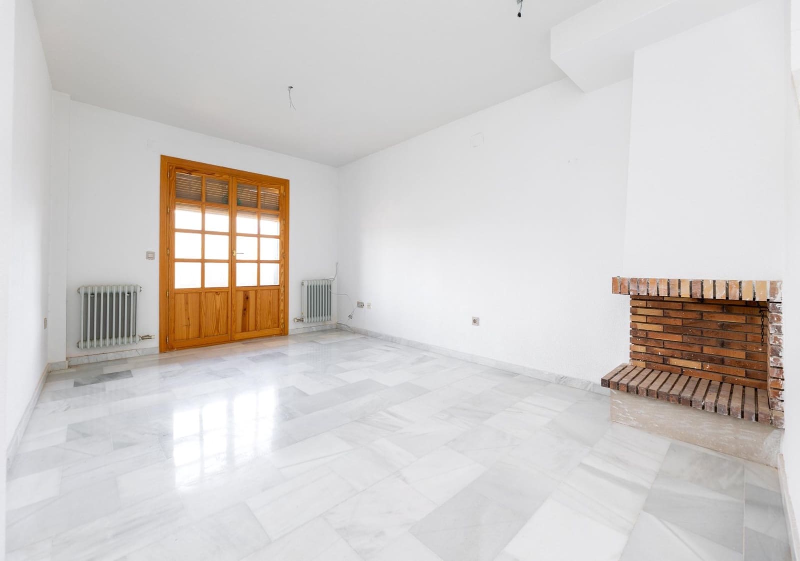 2 chambre Villa/Maison Mitoyenne à vendre à Monachil avec piscine garage - 165 000 € (Ref: 9659651)