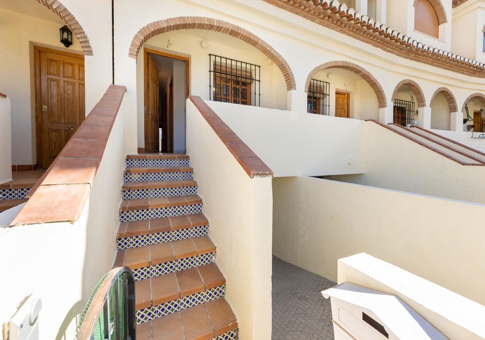 2 chambre Villa/Maison Mitoyenne à vendre à Monachil avec piscine garage - 165 000 € (Ref: 9659651)