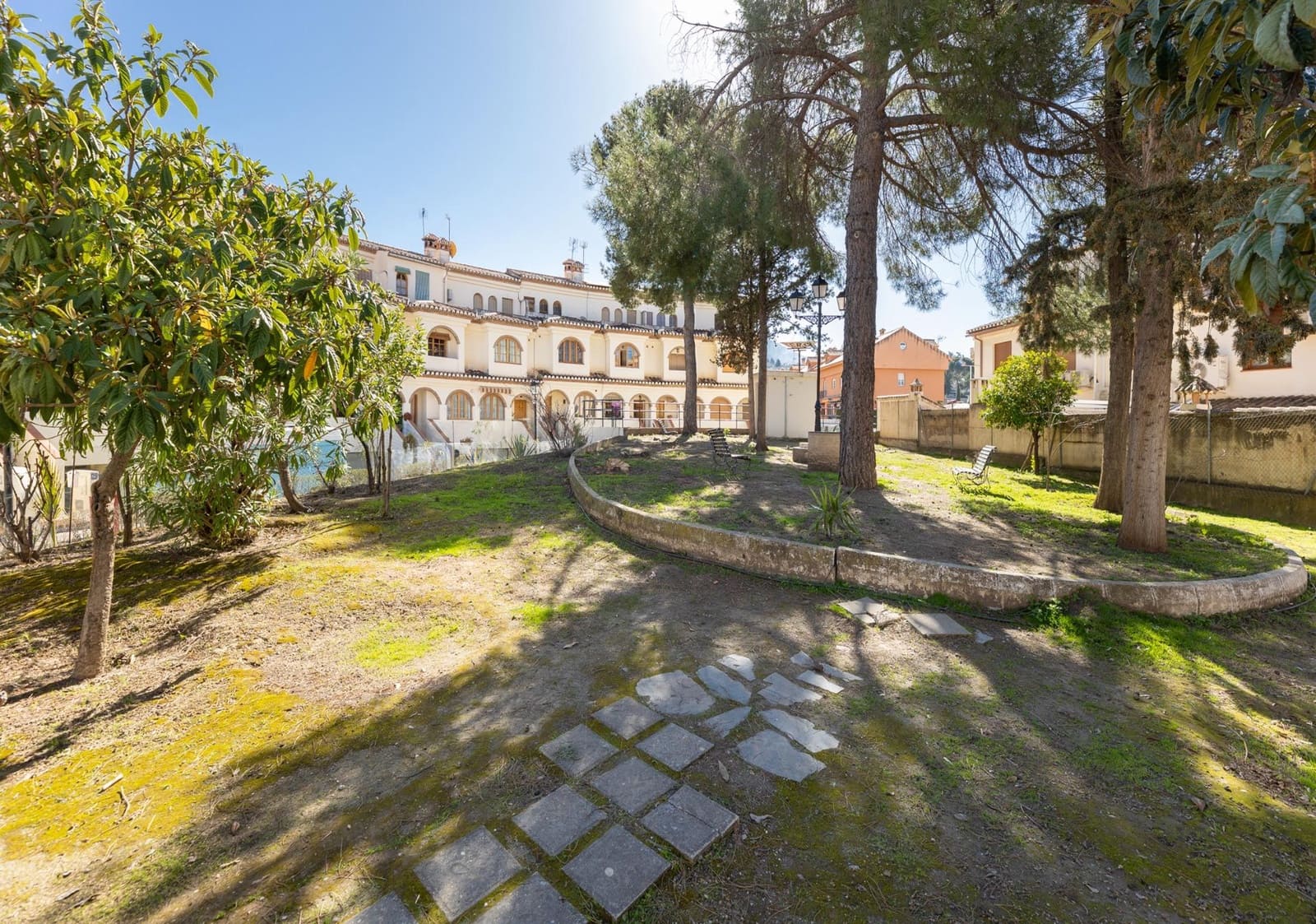 2 chambre Villa/Maison Mitoyenne à vendre à Monachil avec piscine garage - 165 000 € (Ref: 9659651)