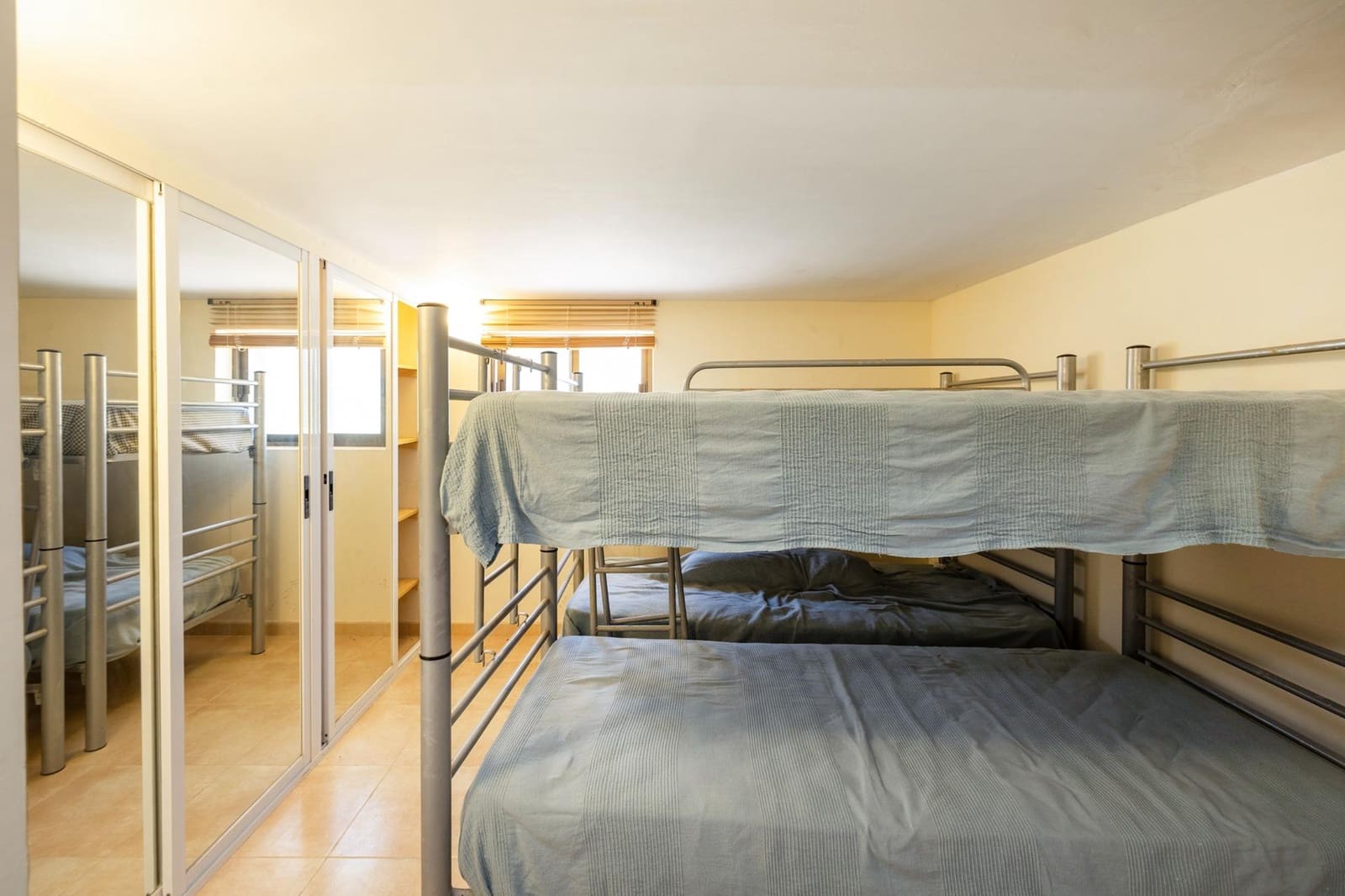 8 chambre Villa/Maison Semi-Mitoyenne à vendre à Calahonda - 480 000 € (Ref: 9659653)