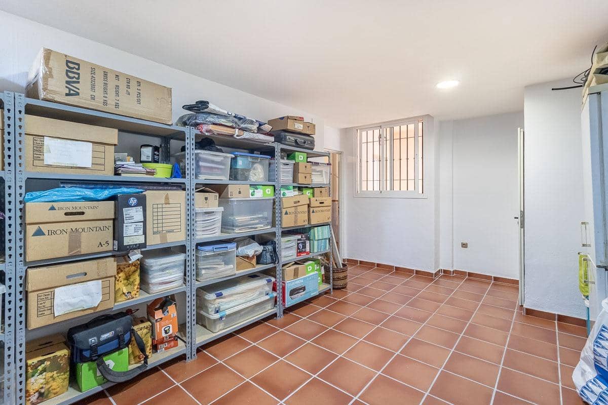 6 Zimmer Doppelhaus zu verkaufen in Granada Stadt mit Pool - 995.000 € (Ref: 9659654)
