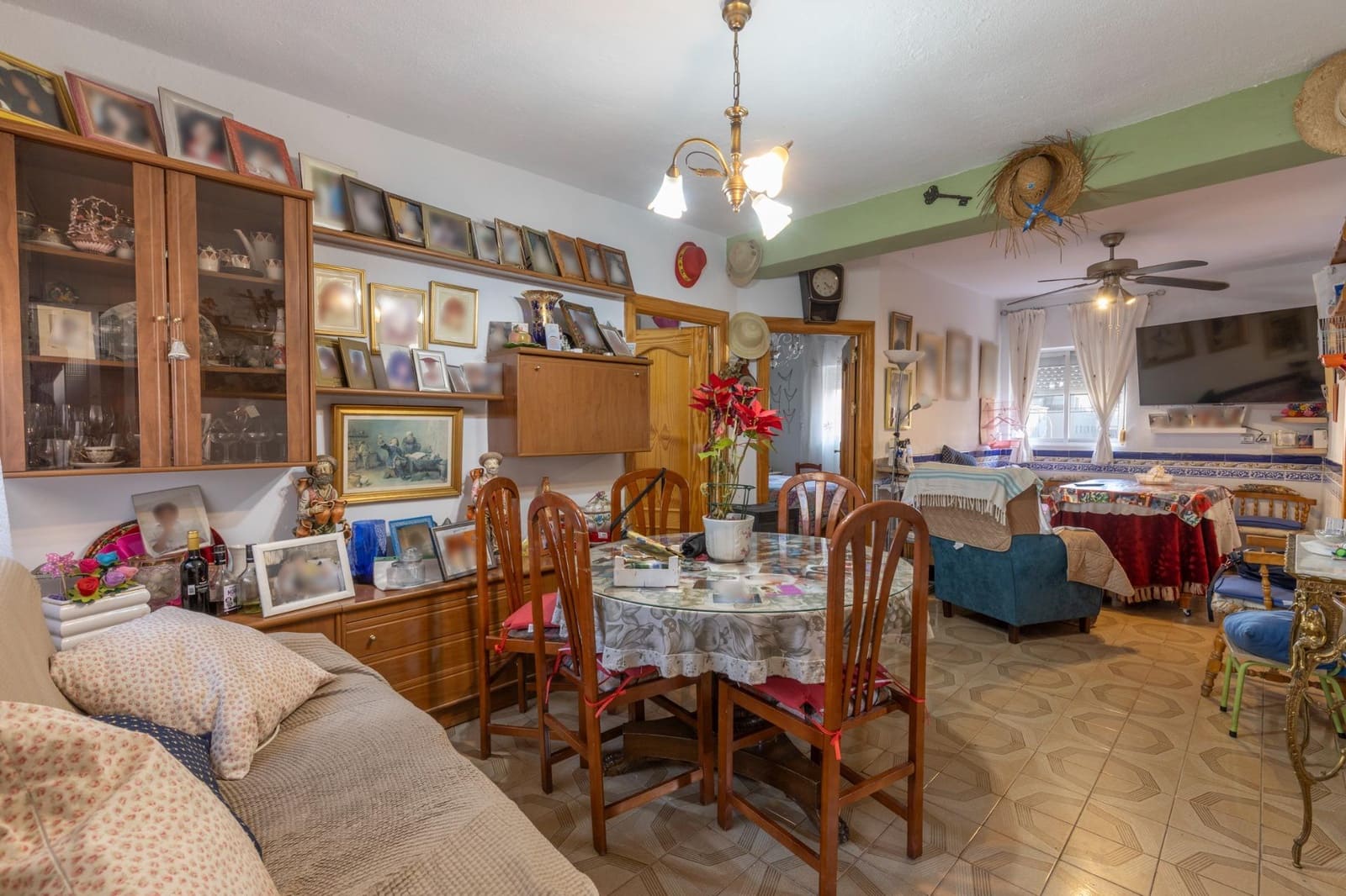 2 soveværelse Lejlighed til salg i Granada by - € 125.000 (Ref: 9659655)