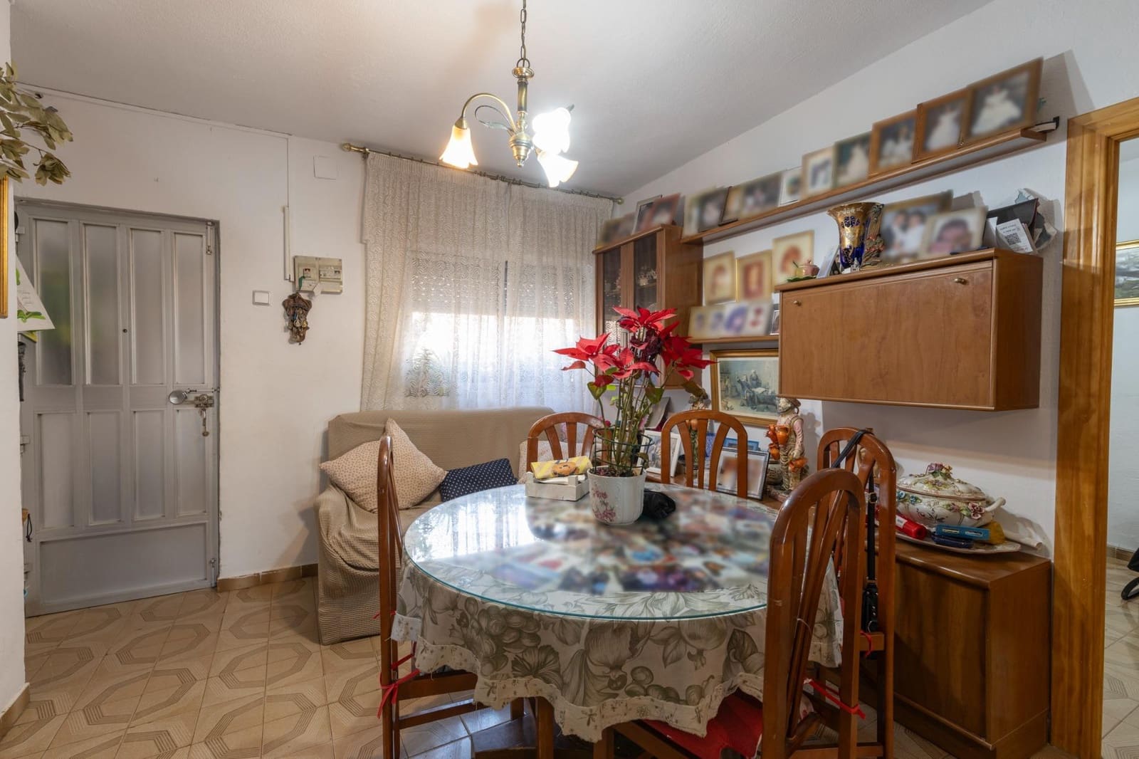 2 soveværelse Lejlighed til salg i Granada by - € 125.000 (Ref: 9659655)