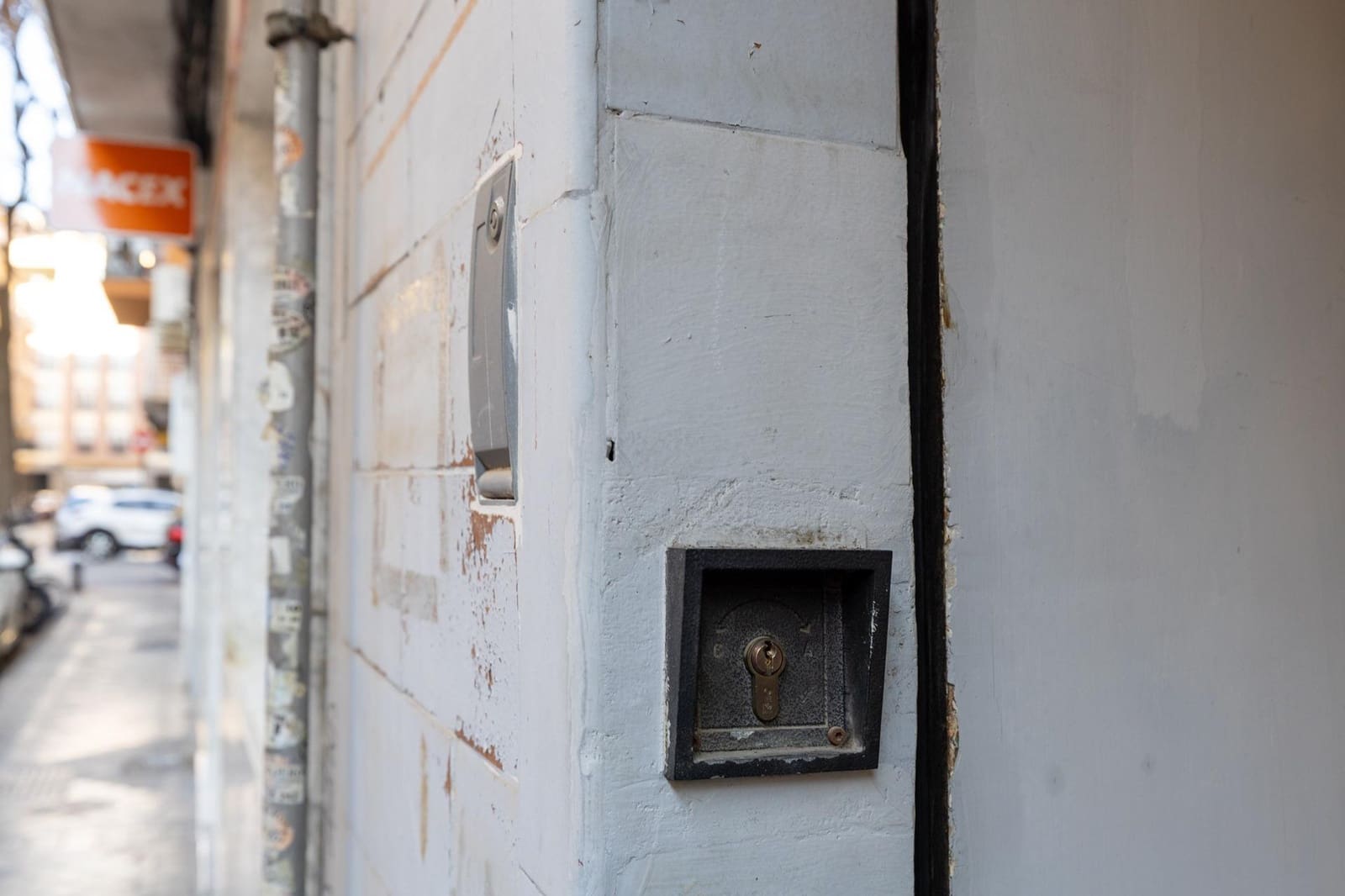 2 sovrum Kommersiell till salu i Granada stad - 80 000 € (Ref: 9666971)