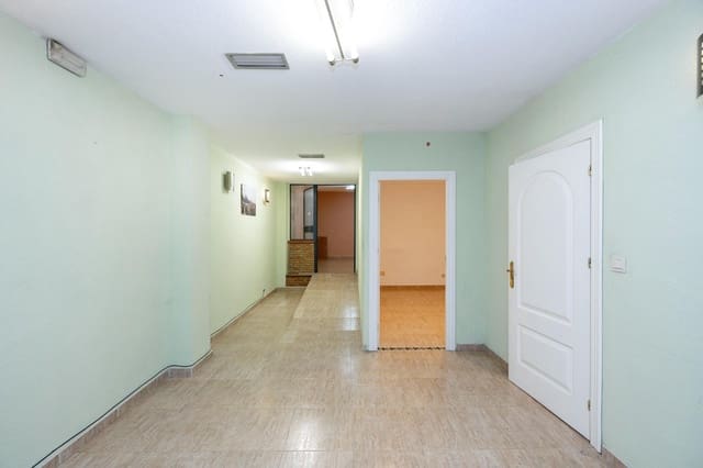 2 soverom Kommersiell til salgs i Centro, Granada by - € 80 000 (Ref: 9666971)