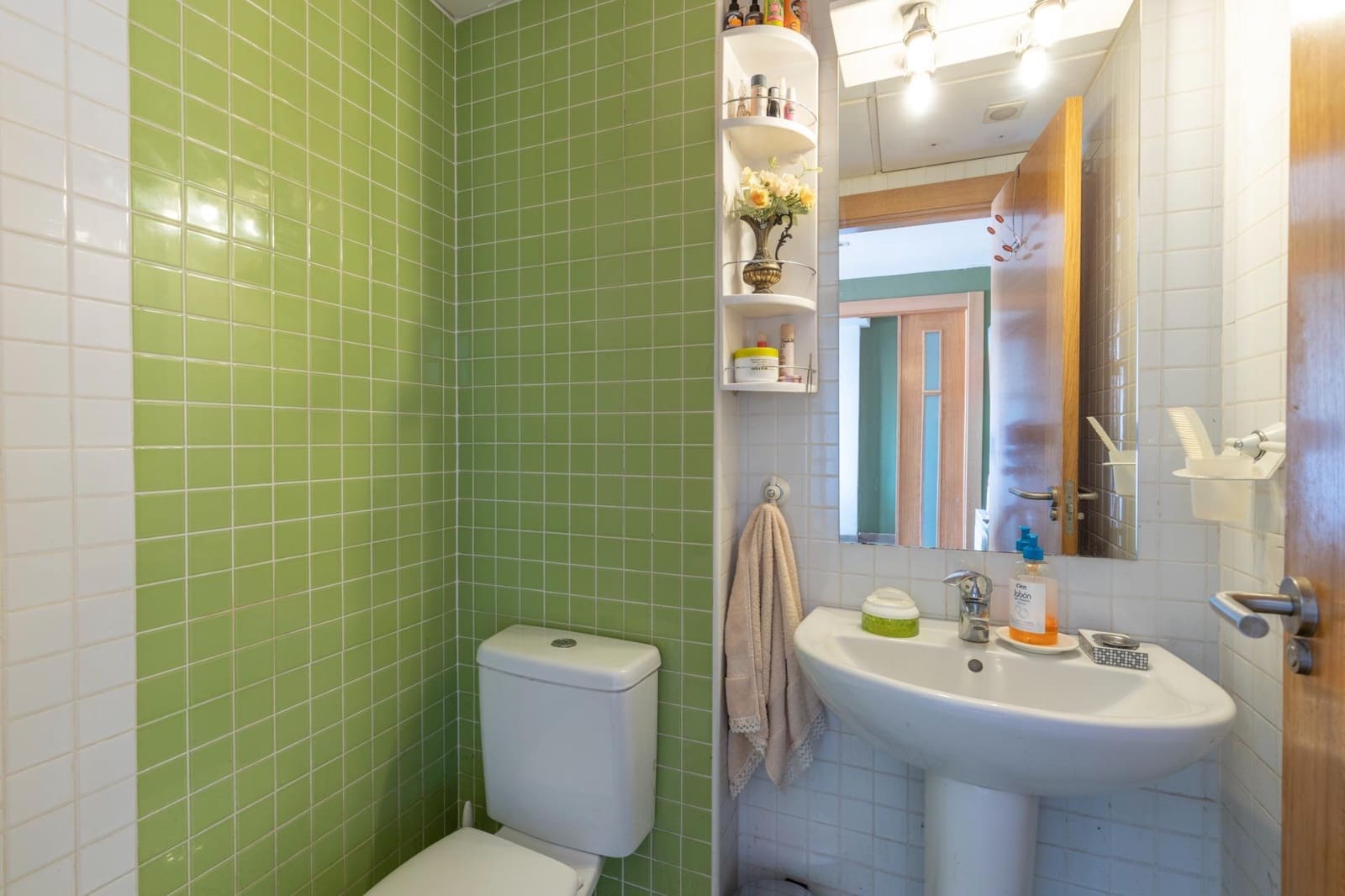 4 bedroom Terraced Villa for sale in Churriana de la Vega with garage - € 345,000 (Ref: 9670935)