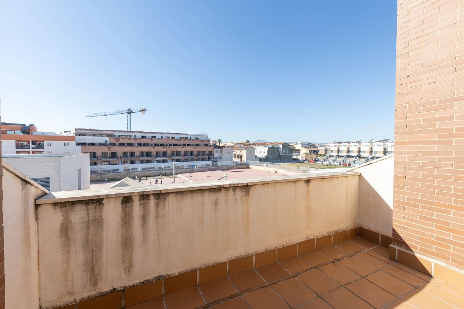 4 bedroom Terraced Villa for sale in Churriana de la Vega with garage - € 345,000 (Ref: 9670935)