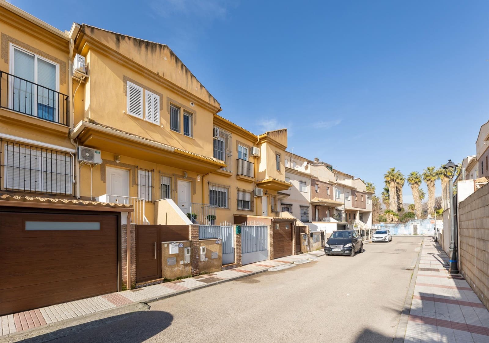 3 camera da letto Villetta a Schiera in vendita in Atarfe con garage - 225.000 € (Rif: 9674512)