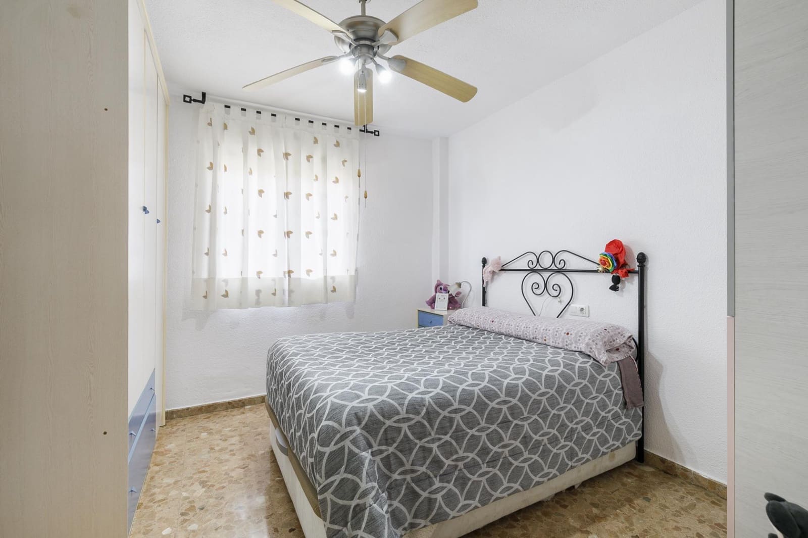 Adosado de 3 habitaciones en Vegas del Genil en venta con piscina garaje - 209.000 € (Ref: 9674517)