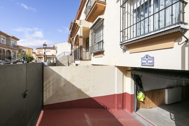 Adosado de 3 habitaciones en Vegas del Genil en venta con piscina garaje - 209.000 € (Ref: 9674517)