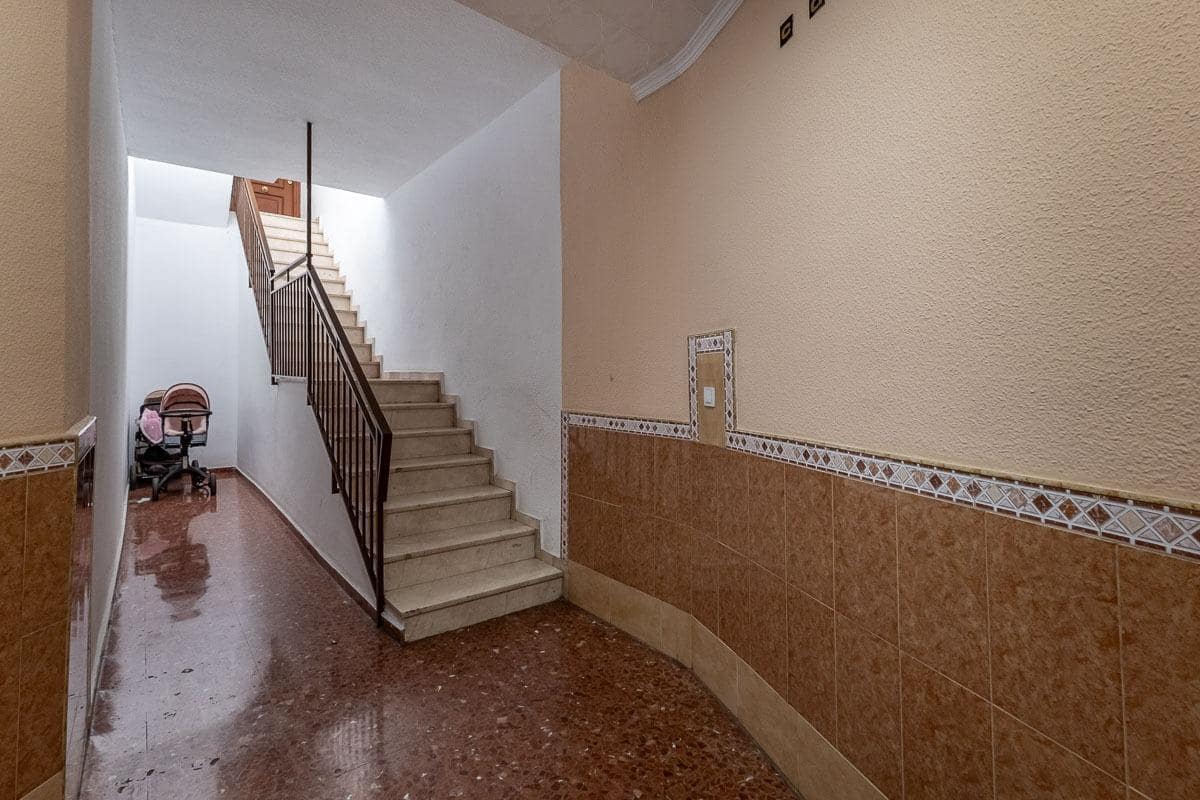 2 quarto Apartamento para venda em Atarfe com garagem - 135 000 € (Ref: 9674518)