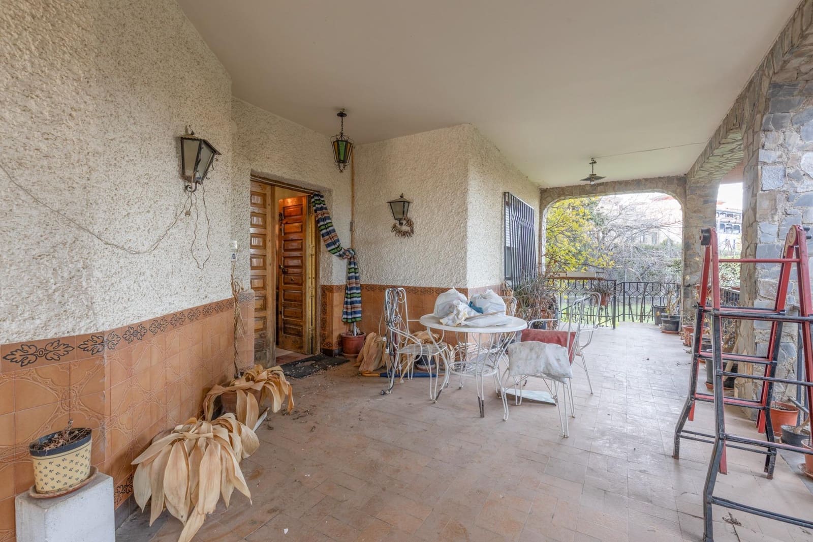 6 bedroom Villa for sale in La Zubia with pool garage - € 1,100,000 (Ref: 9674525)