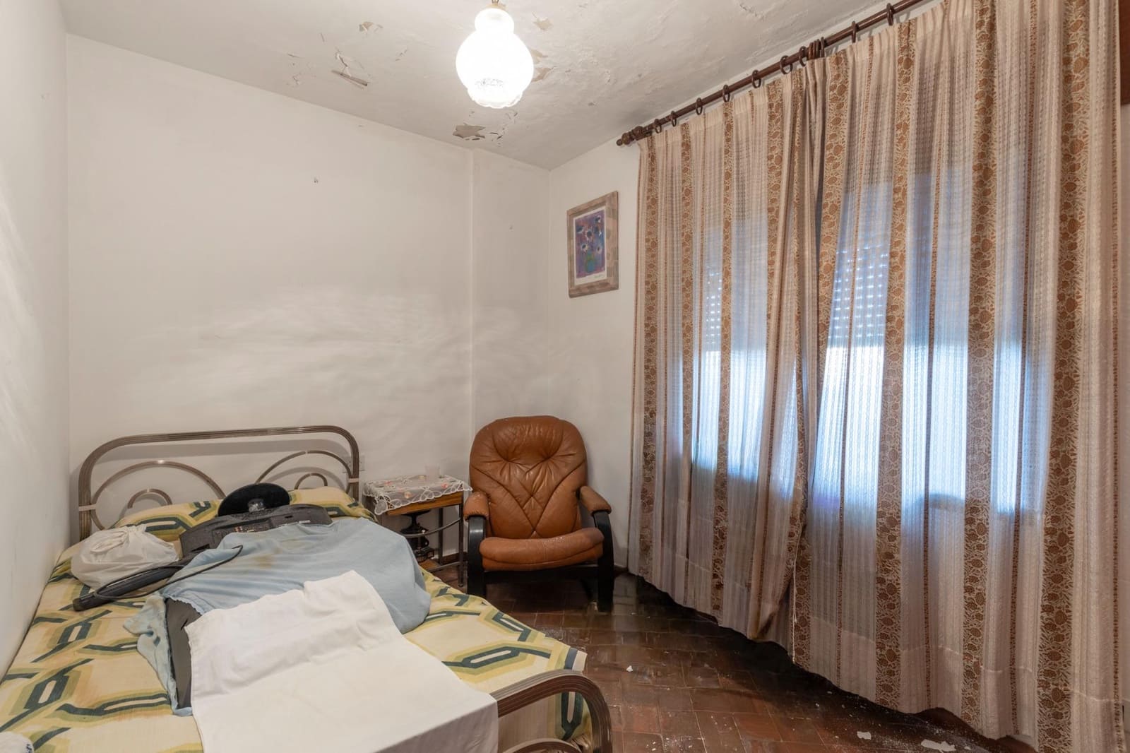 6 bedroom Villa for sale in La Zubia with pool garage - € 1,100,000 (Ref: 9674525)