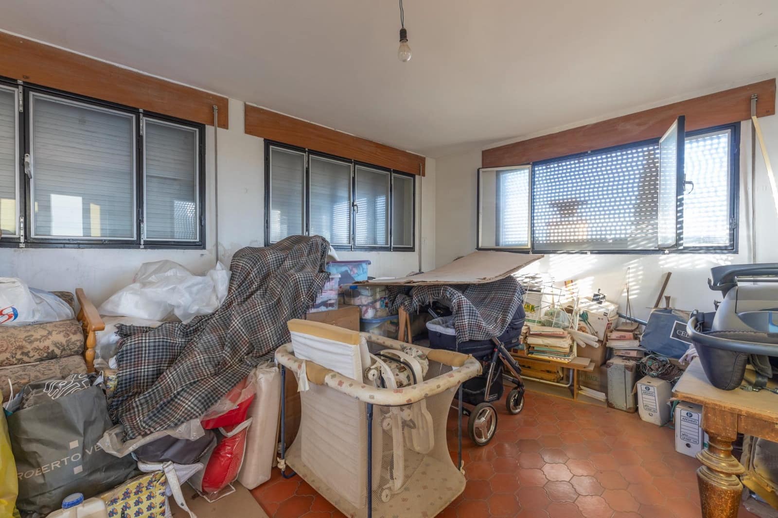 6 bedroom Villa for sale in La Zubia with pool garage - € 1,100,000 (Ref: 9674525)