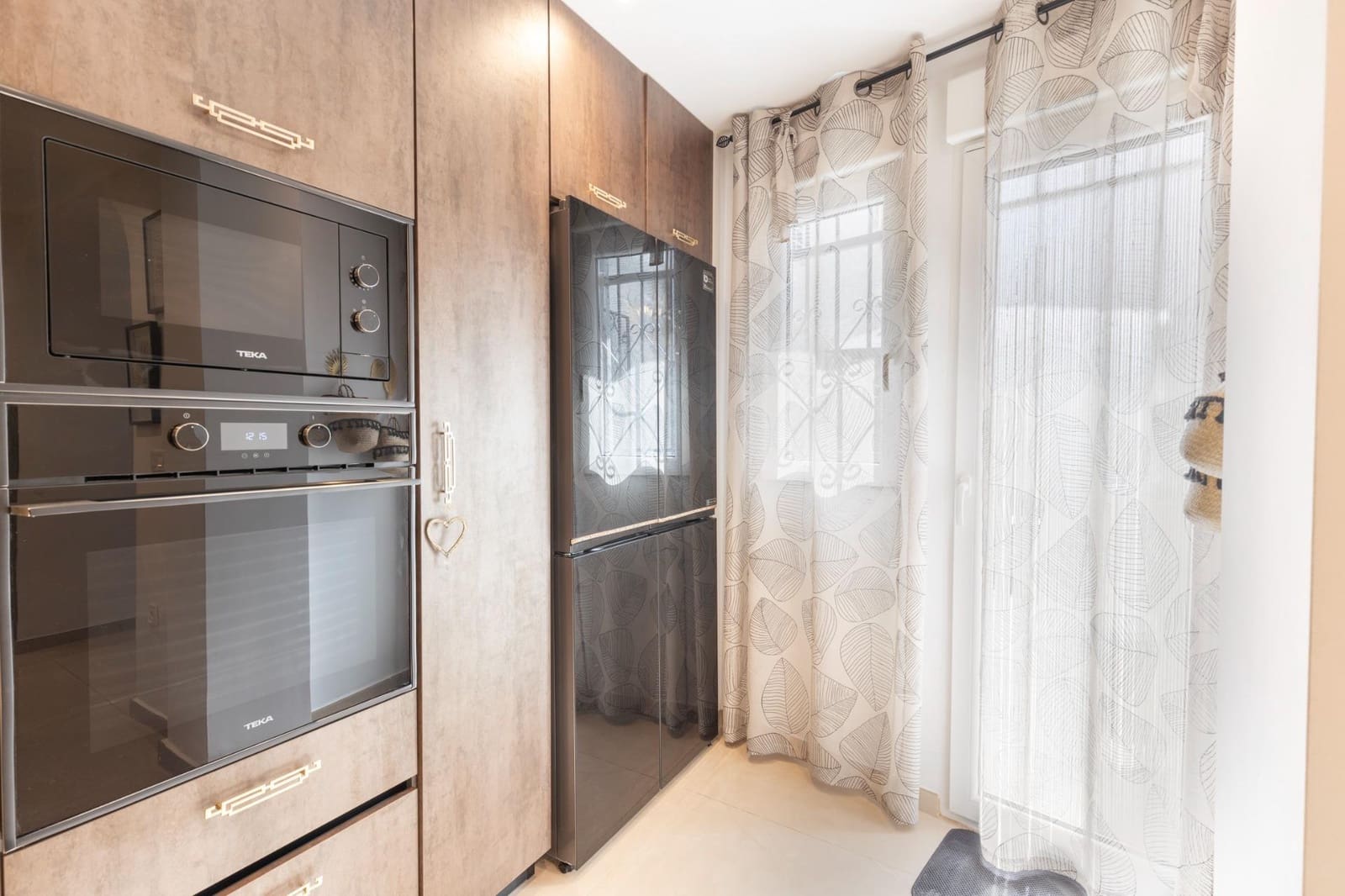 Chalet de 5 habitaciones en Peligros en venta con garaje - 395.000 € (Ref: 9677668)