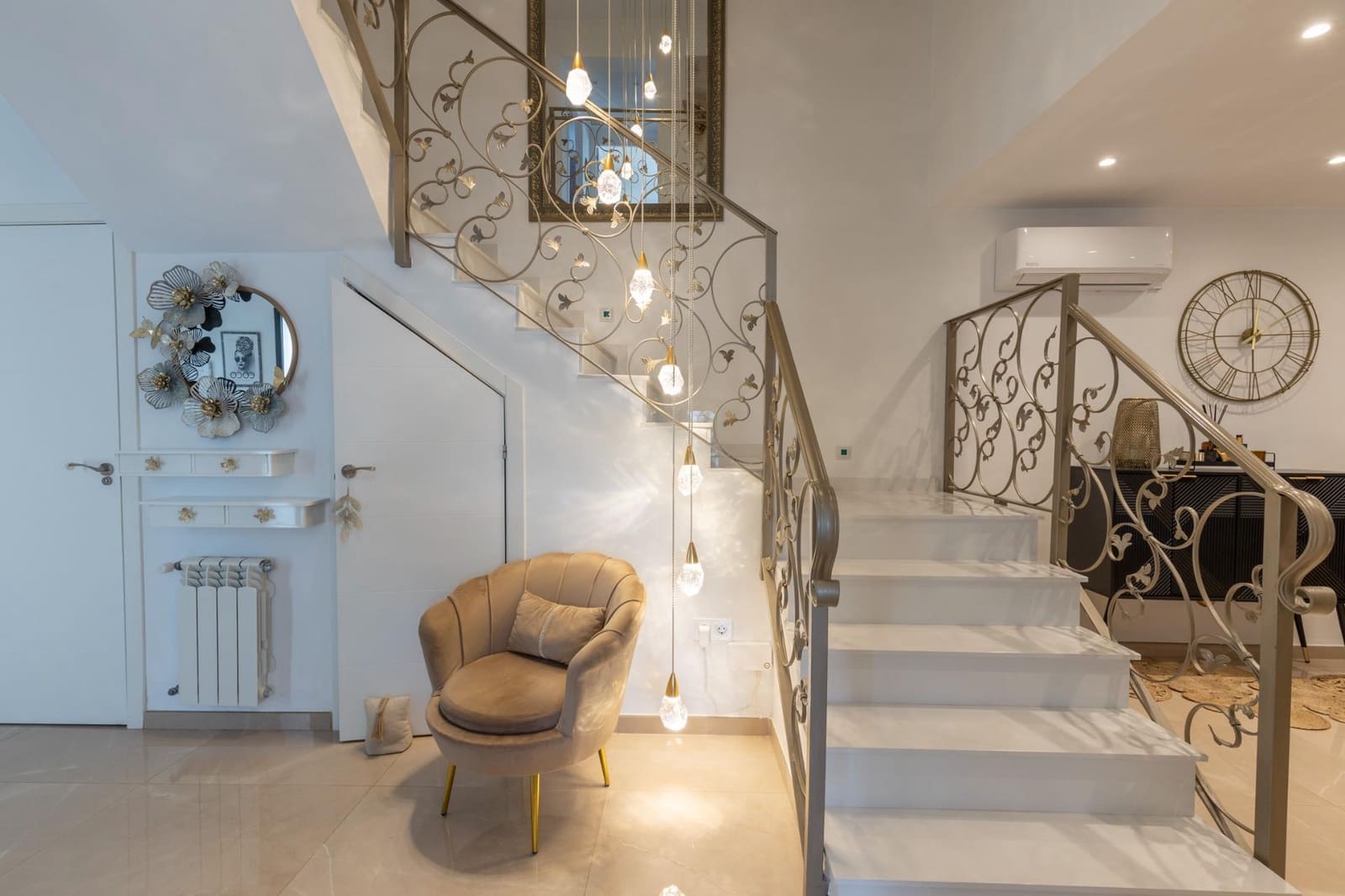 Chalet de 5 habitaciones en Peligros en venta con garaje - 395.000 € (Ref: 9677668)