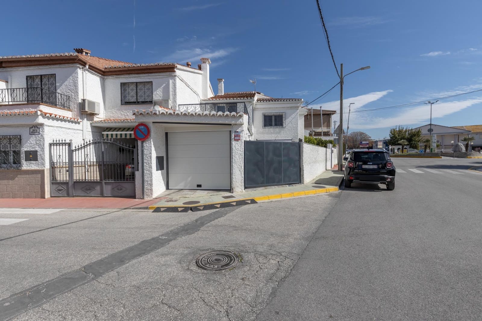 Chalet de 5 habitaciones en Peligros en venta con garaje - 395.000 € (Ref: 9677668)