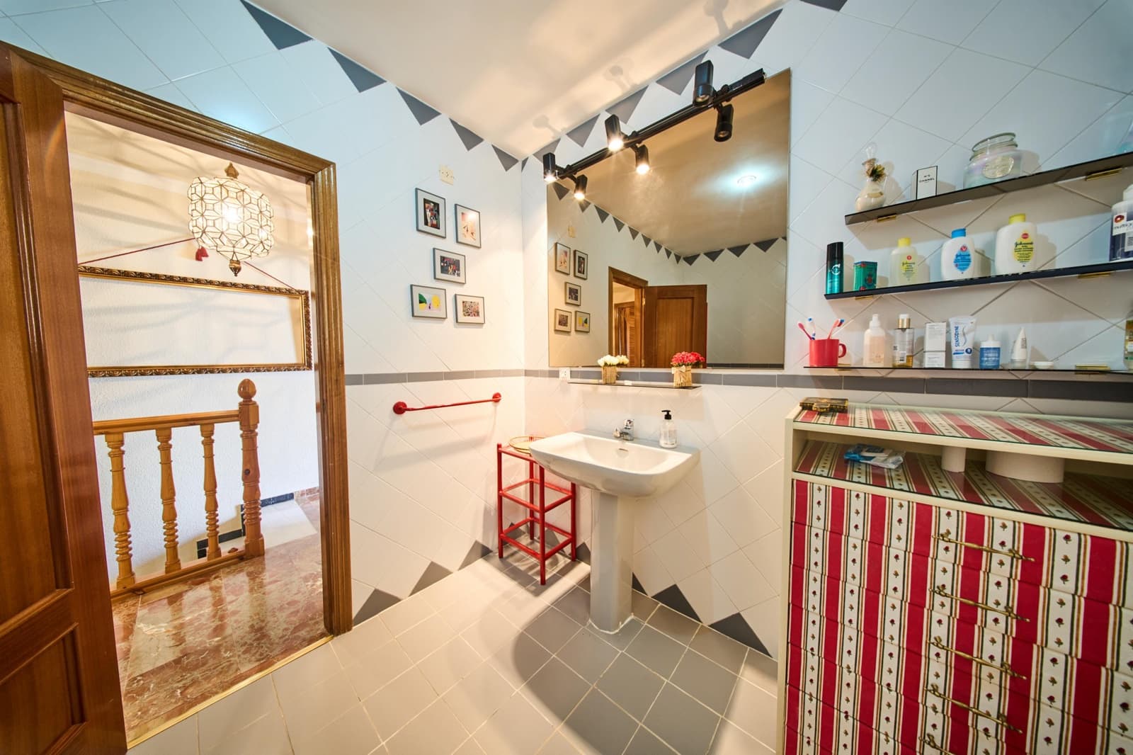 3 bedroom Villa for sale in Otura - € 249,000 (Ref: 9677671)