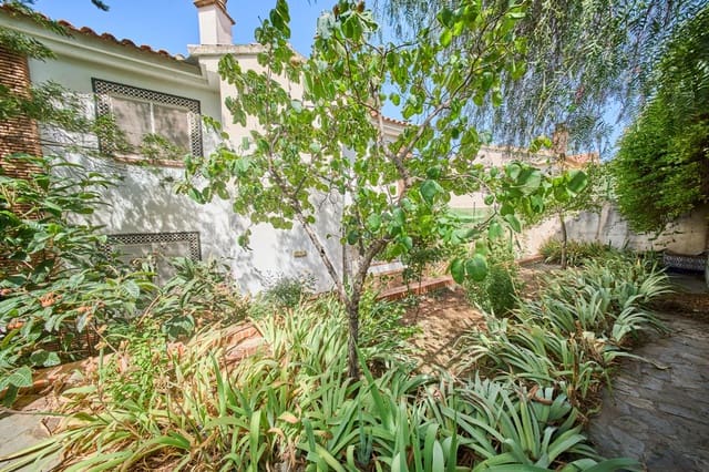 7 camera da letto Villa in vendita in Otura con piscina - 560.000 € (Rif: 9677672)