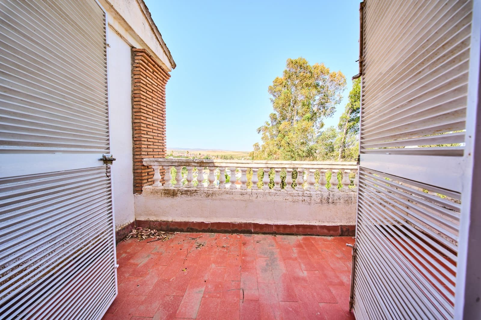 Chalet de 7 habitaciones en Otura en venta con piscina - 560.000 € (Ref: 9677672)