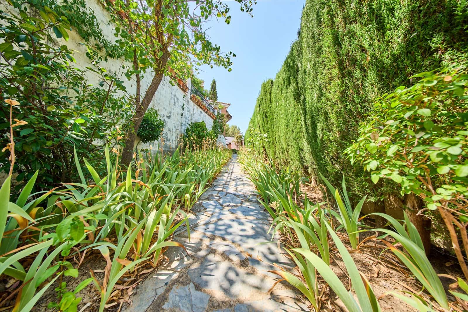 Chalet de 7 habitaciones en Otura en venta con piscina - 560.000 € (Ref: 9677672)