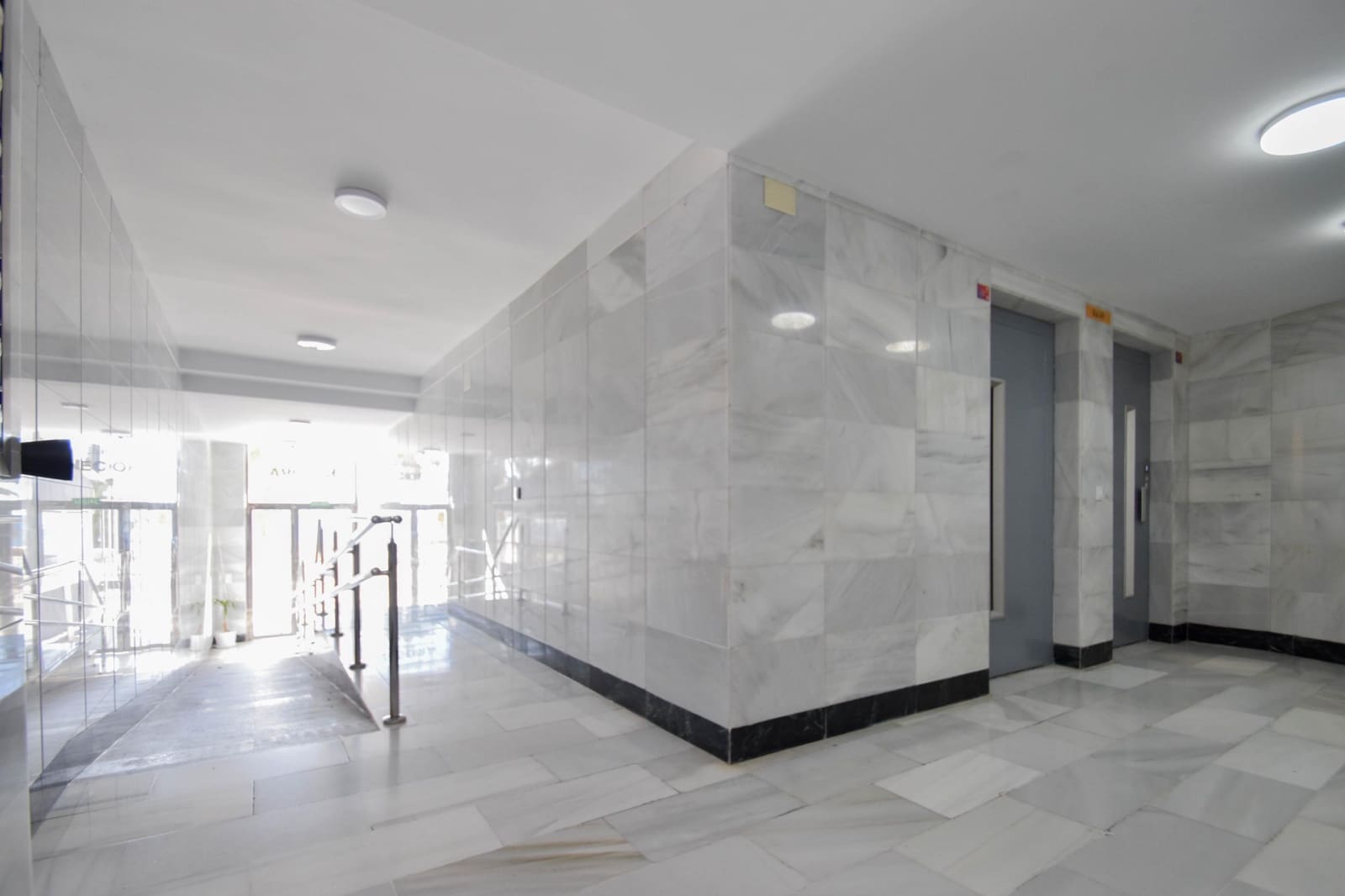 1 makuuhuone Huoneisto myytävänä paikassa Almunecar mukana uima-altaan - 280 000 € (Ref: 9677673)