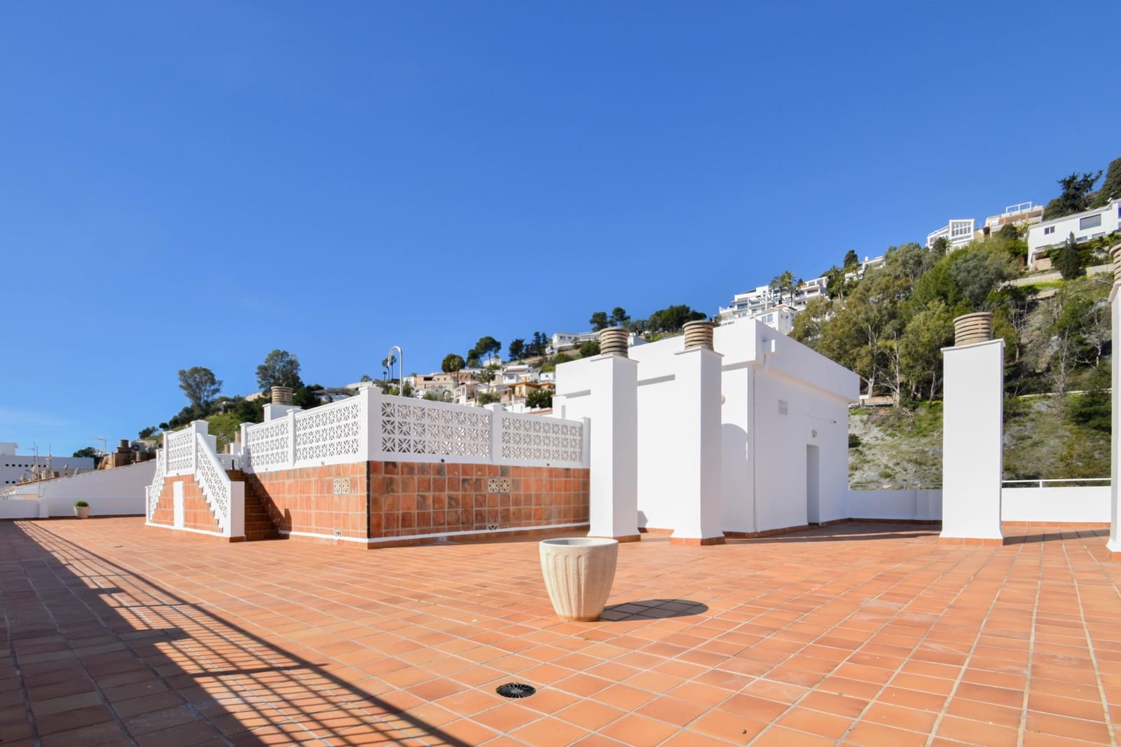 1 makuuhuone Huoneisto myytävänä paikassa Almunecar mukana uima-altaan - 280 000 € (Ref: 9677673)