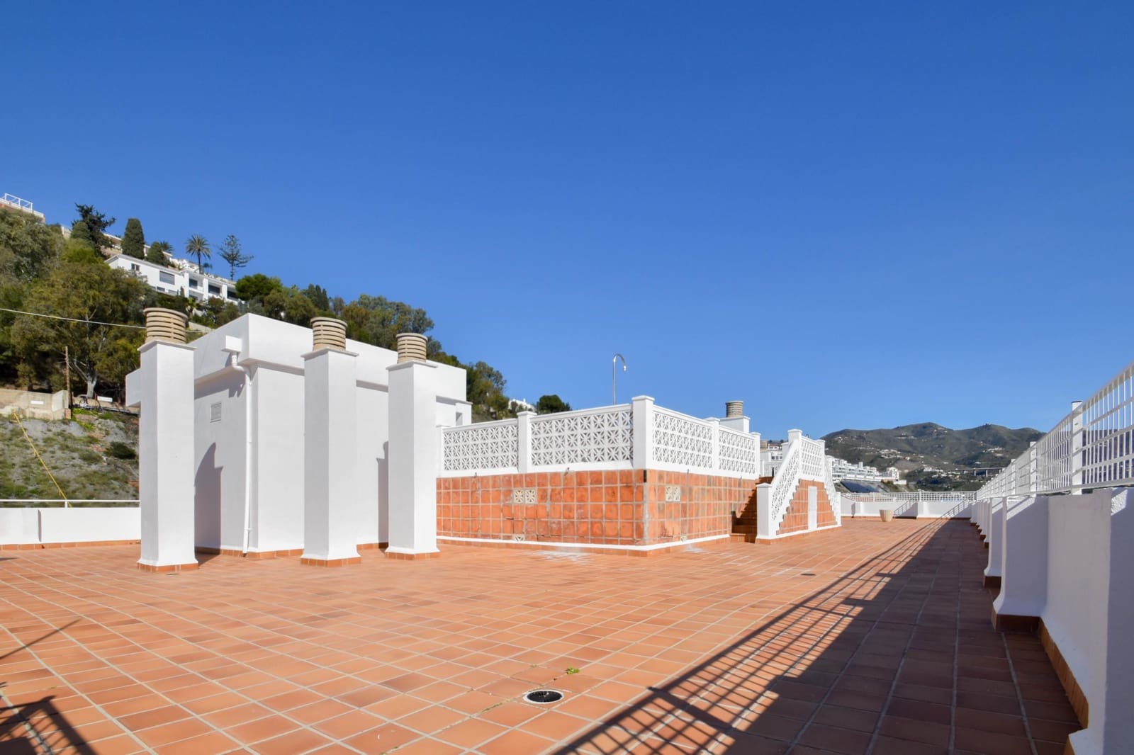 1 makuuhuone Huoneisto myytävänä paikassa Almunecar mukana uima-altaan - 280 000 € (Ref: 9677673)