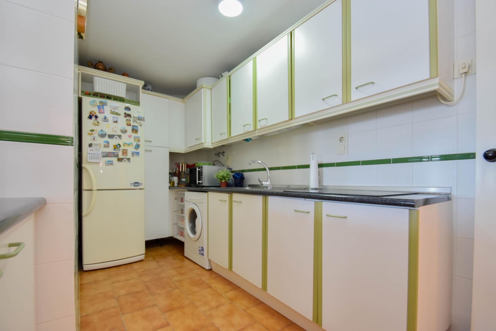 1 makuuhuone Huoneisto myytävänä paikassa Almunecar mukana uima-altaan - 280 000 € (Ref: 9677673)