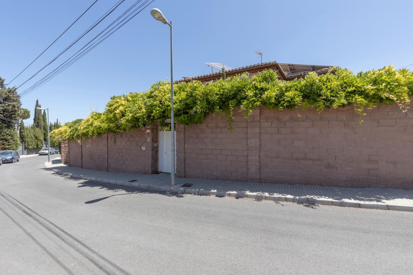 Chalet de 7 habitaciones en Las Gabias en venta con piscina garaje - 575.000 € (Ref: 9677677)