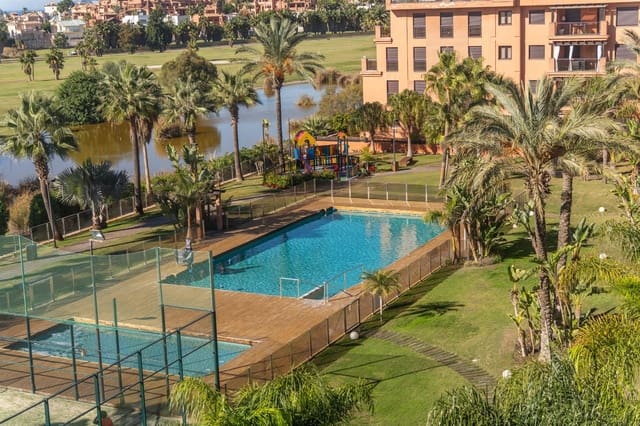 2 slaapkamer Flat te koop in Motril met zwembad garage - € 305.000 (Ref: 9680522)