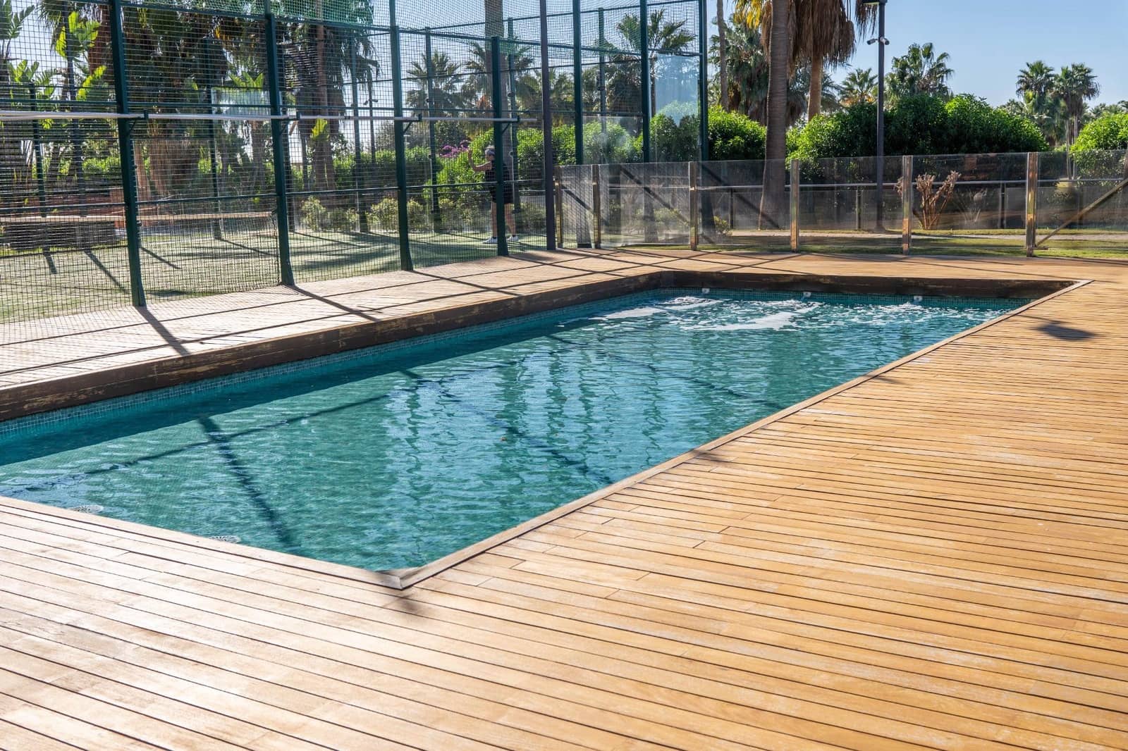 2 slaapkamer Flat te koop in Motril met zwembad garage - € 305.000 (Ref: 9680522)