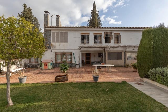 5 bedroom Villa for sale in Las Gabias with garage - € 480,000 (Ref: 9680523)