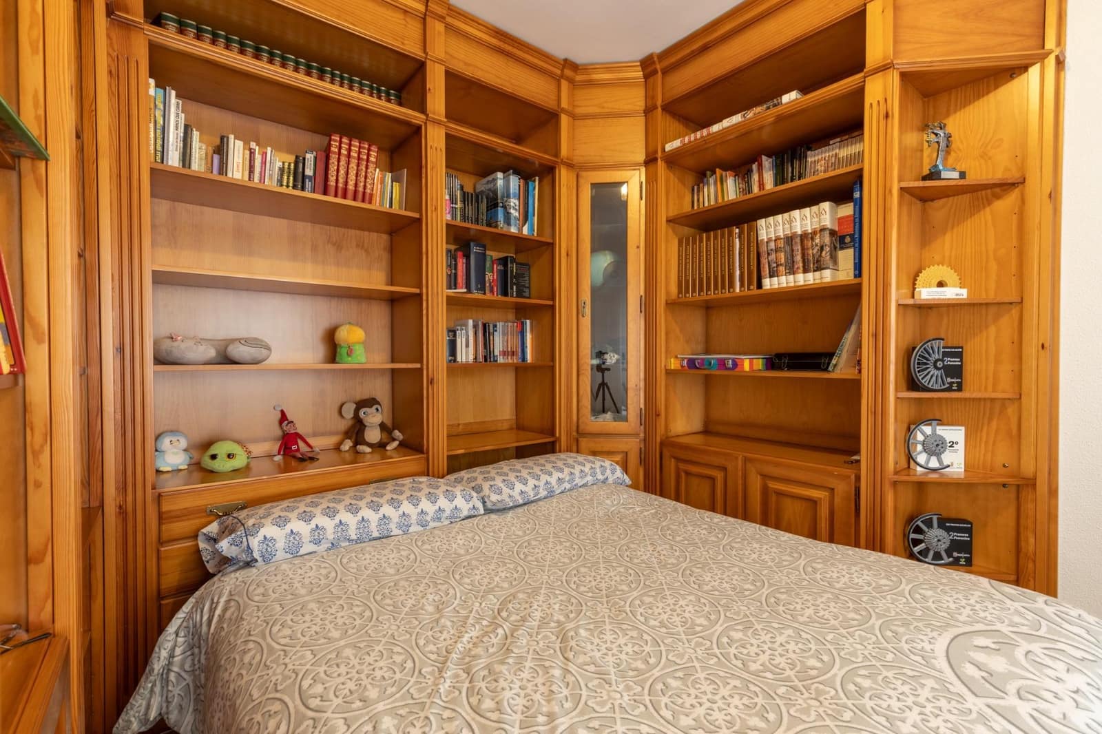 5 bedroom Villa for sale in Las Gabias with garage - € 480,000 (Ref: 9680523)