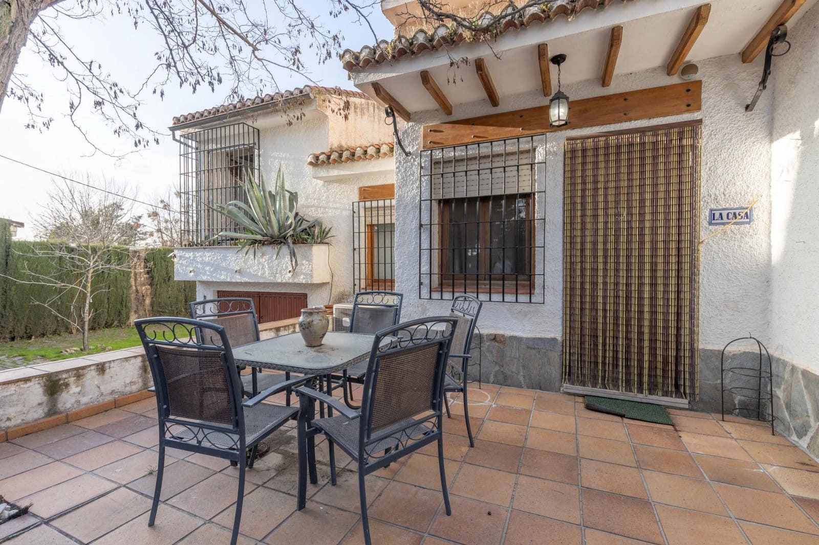 5 bedroom Villa for sale in Las Gabias with garage - € 480,000 (Ref: 9680523)