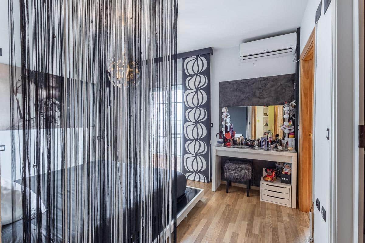 4 sypialnia Dom szeregowy na sprzedaż w Belicena z garażem - 239 900 € (Ref: 9680524)