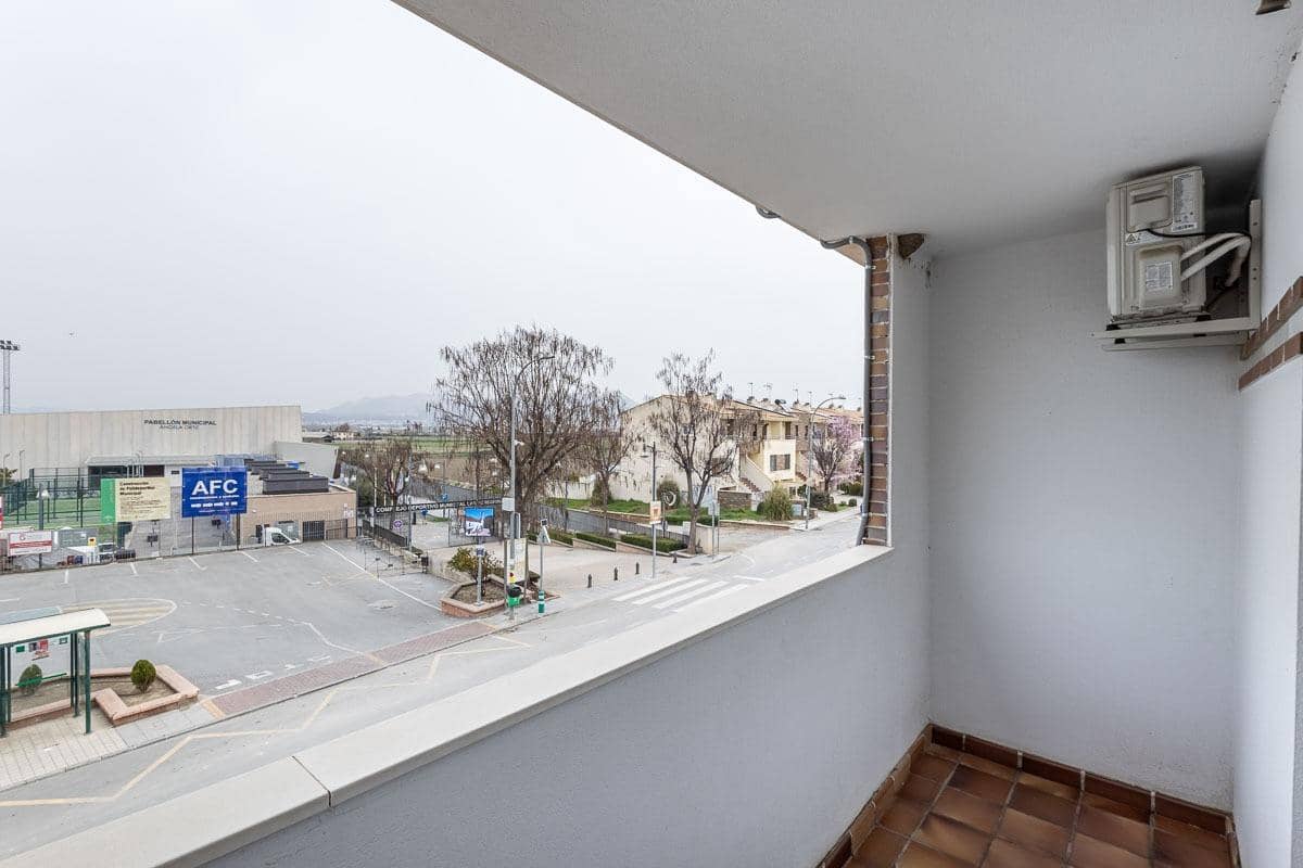 4 sypialnia Dom szeregowy na sprzedaż w Belicena z garażem - 239 900 € (Ref: 9680524)