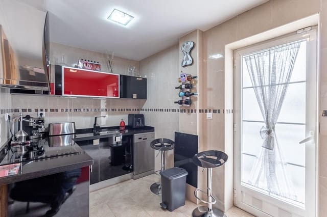 Adosado de 4 habitaciones en Belicena, Vegas del Genil en venta con garaje - 239.900 € (Ref: 9680524)