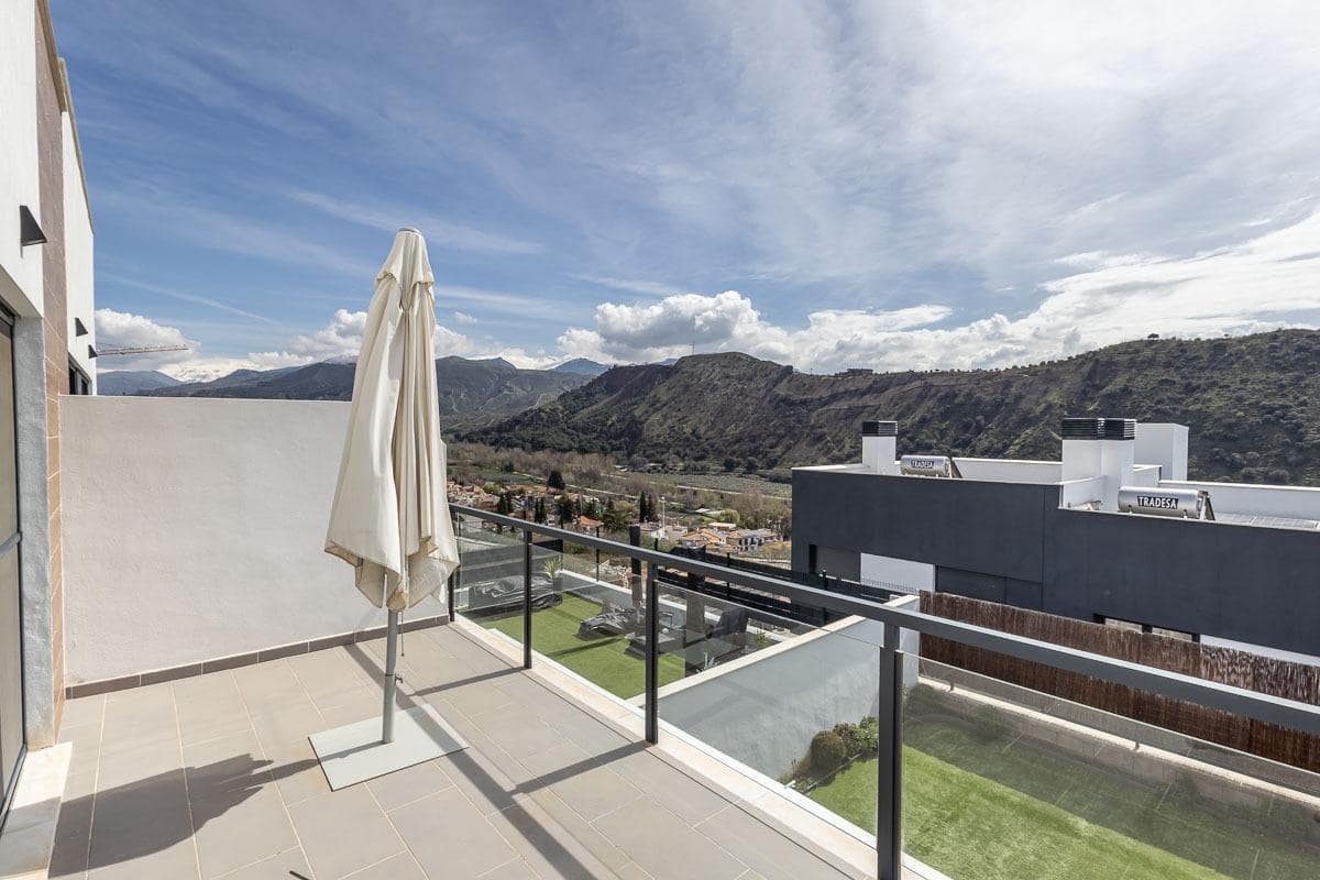 3 chambre Villa/Maison Mitoyenne à vendre à Grenade ville - 349 000 € (Ref: 9680525)