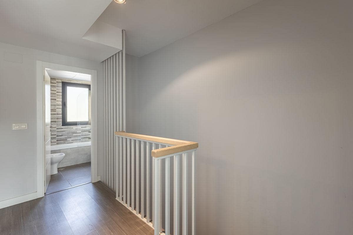 3 chambre Villa/Maison Mitoyenne à vendre à Grenade ville - 349 000 € (Ref: 9680525)