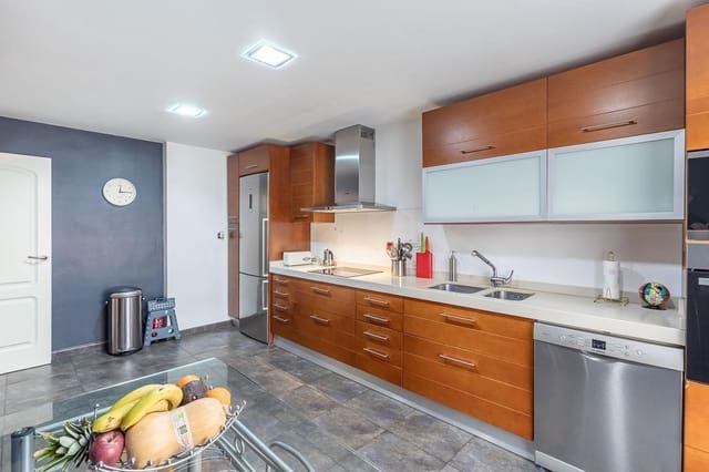 4 sypialnia Dom szeregowy na sprzedaż w Alhendín z basenem garażem - 390 000 € (Ref: 9680527)