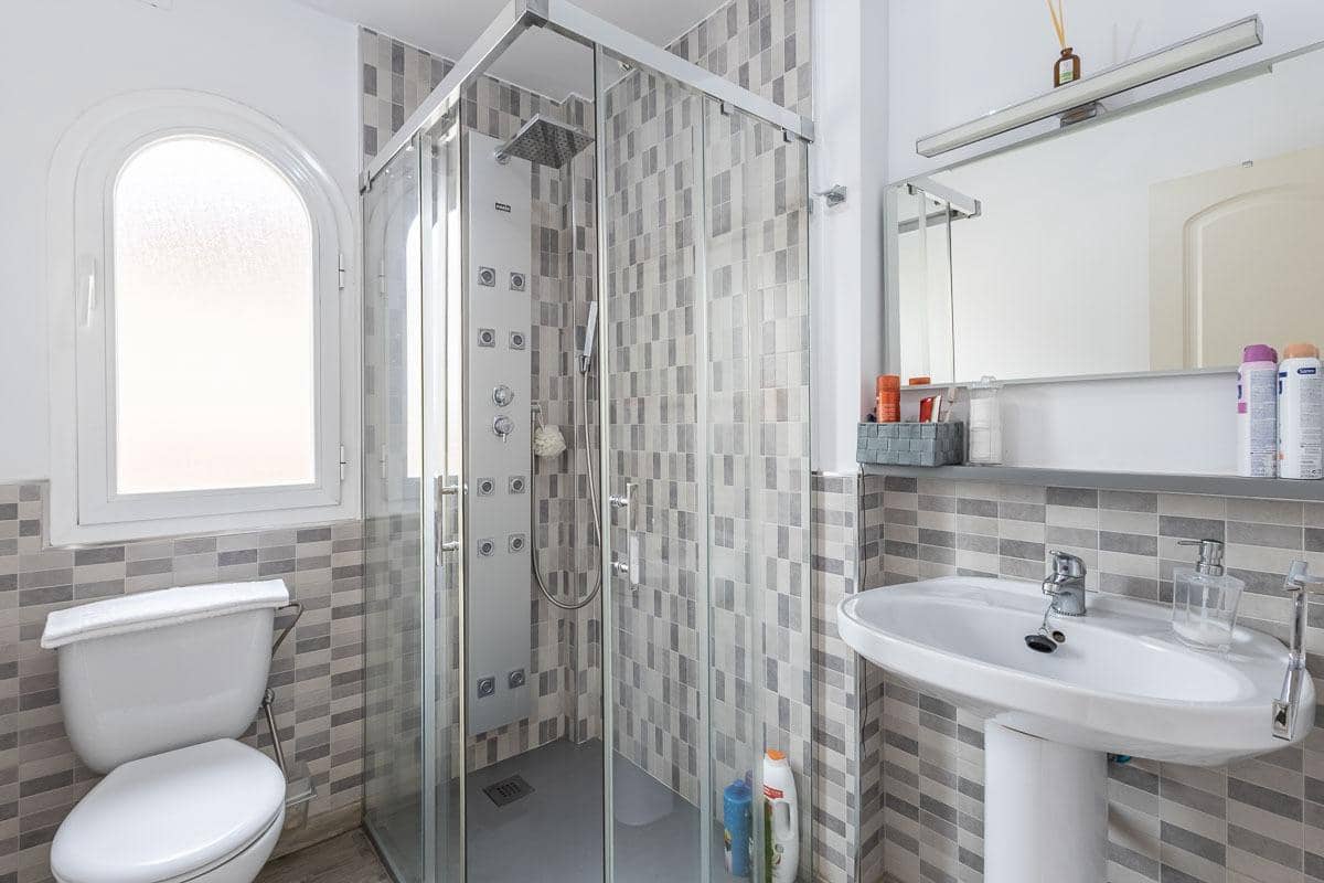 4 sypialnia Dom szeregowy na sprzedaż w Alhendin z basenem garażem - 390 000 € (Ref: 9680527)